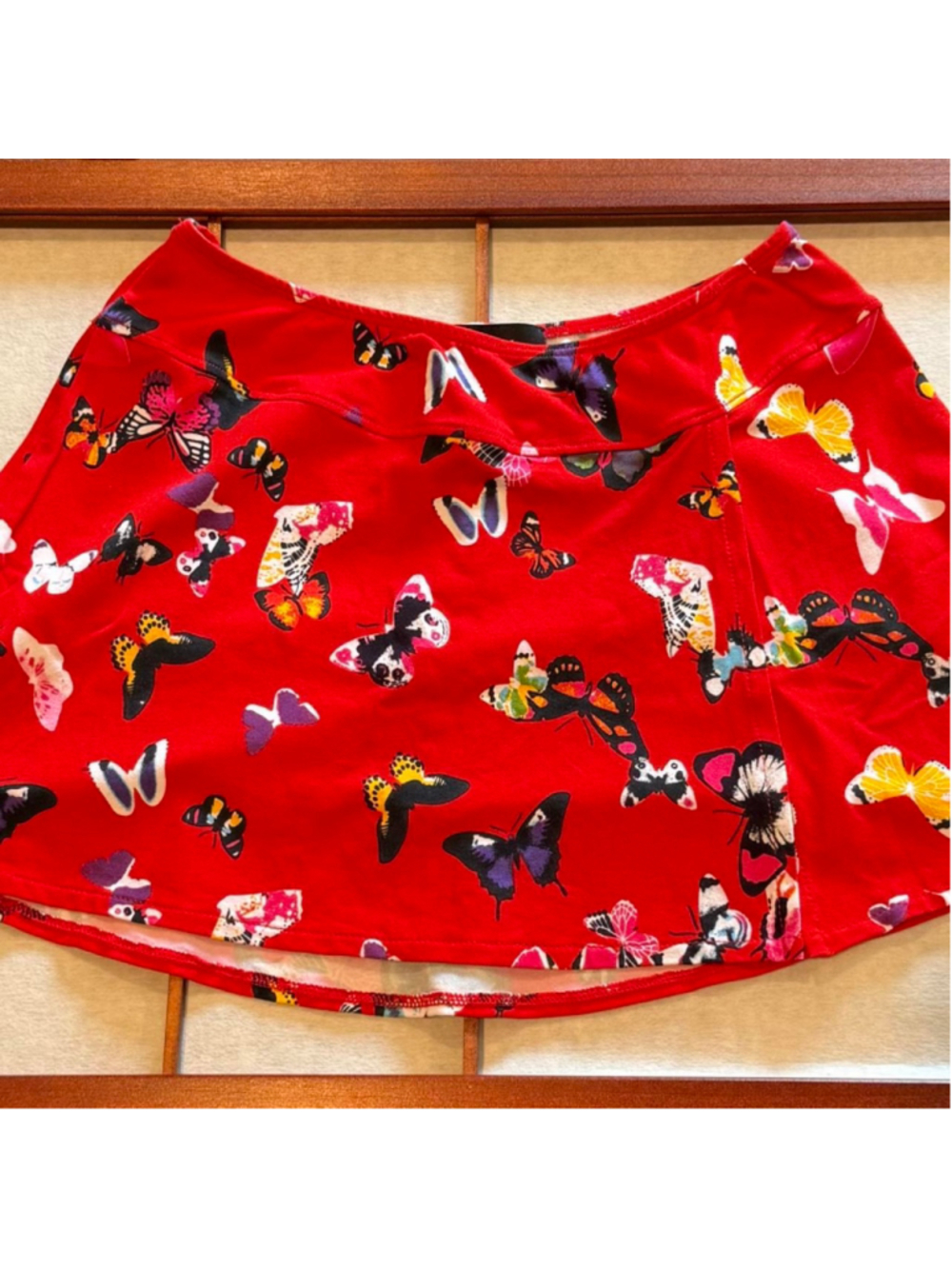 Indah butterfly mini skirt 
Size small 
Like new worn once

Packed and ready to